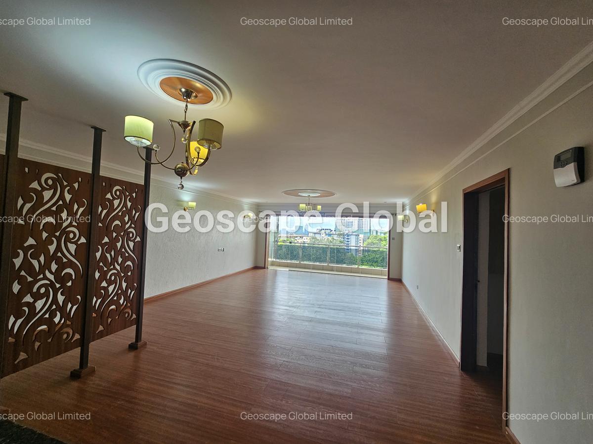 3 Bed Apartment with En Suite in Kileleshwa - 10