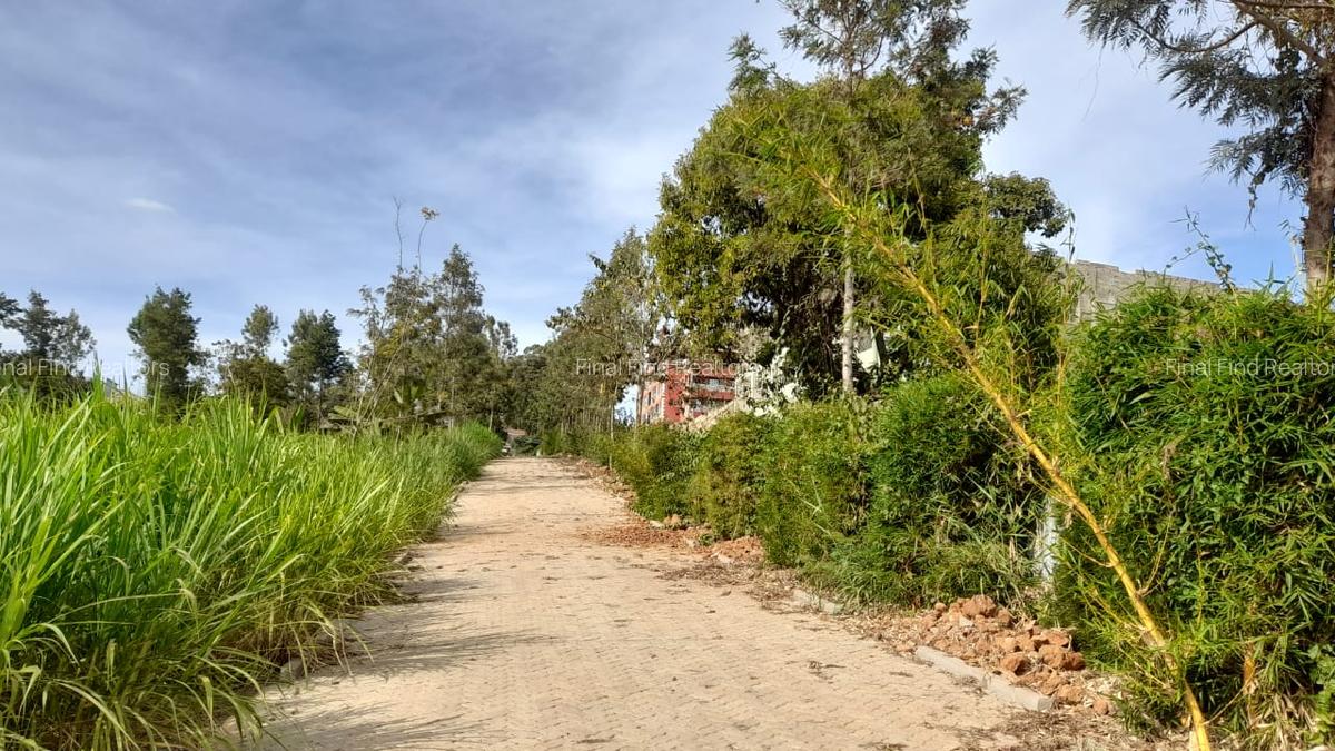 Land in Kangemi - 1