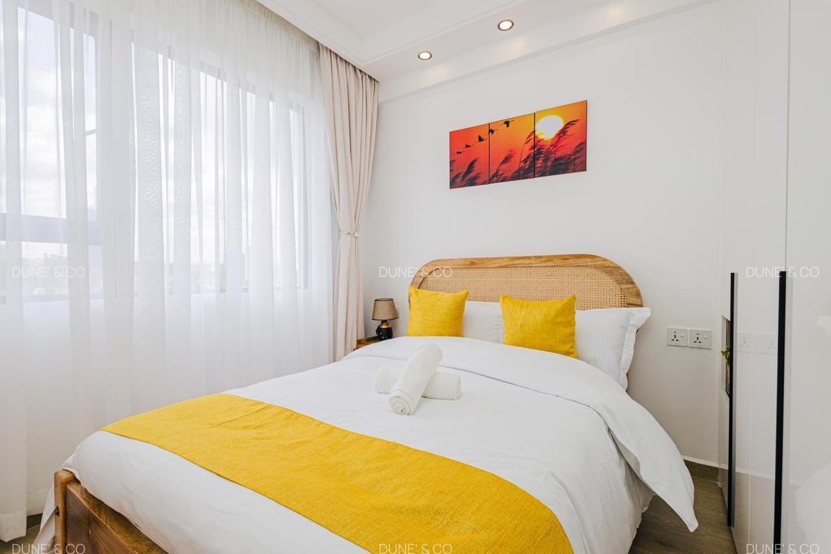 Serviced 3 Bed Apartment with En Suite in Westlands Area - 11