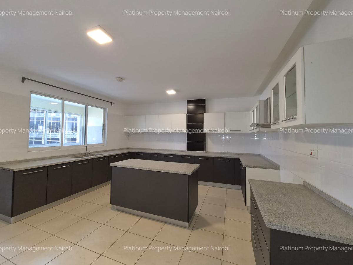 3 Bed Apartment with En Suite at Westlands - 8