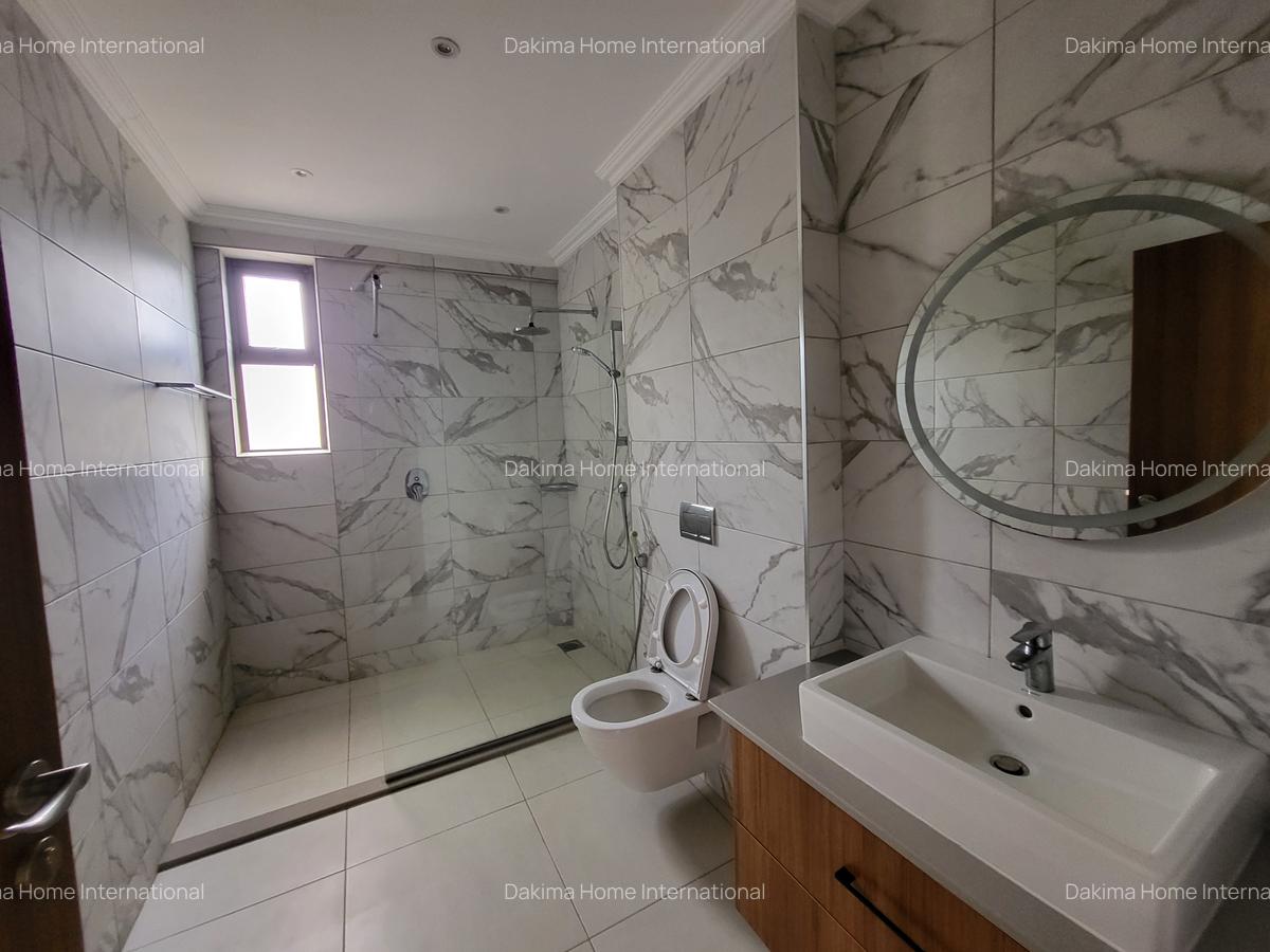 3 Bed Apartment with En Suite in Rhapta Road - 14
