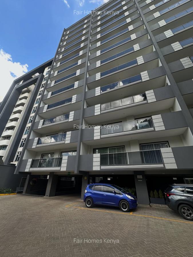 3 Bed Apartment with En Suite at Riverside Drive - 2