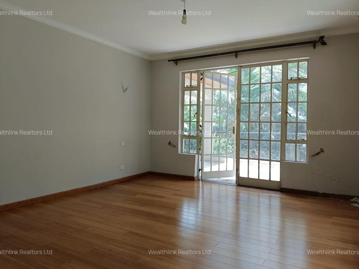 4 Bed Townhouse with En Suite at Karen - 13