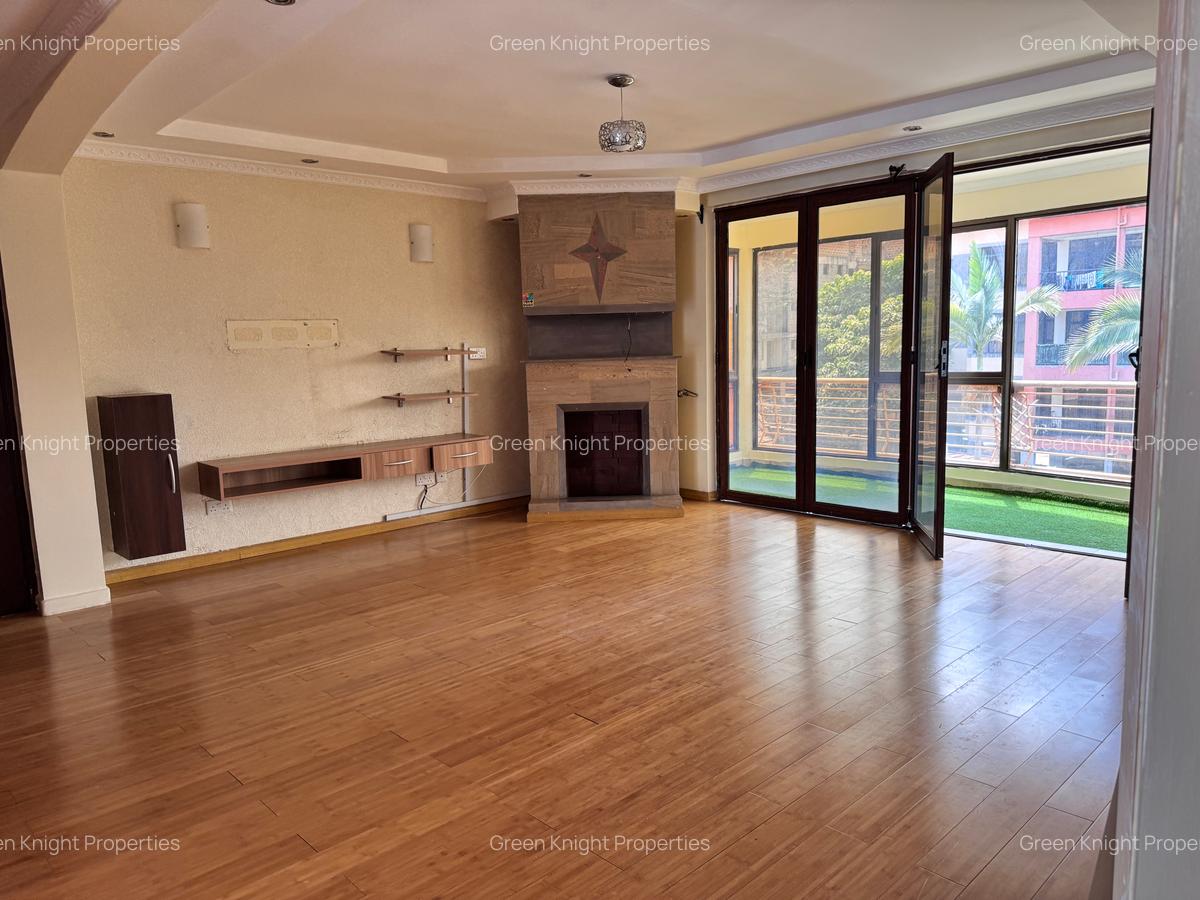Serviced 3 Bed Apartment with En Suite in Kilimani - 1
