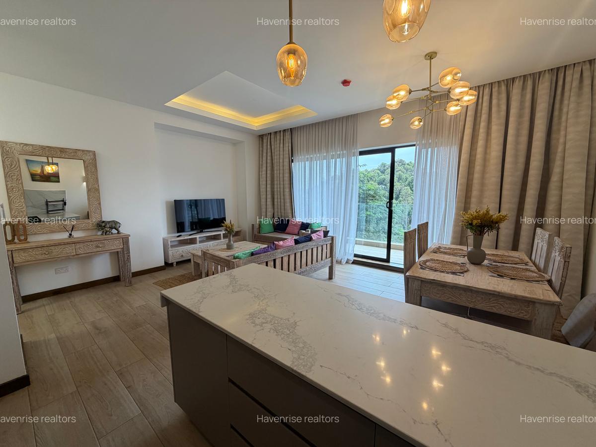 2 Bed Apartment with Swimming Pool at Rosslyn - 3