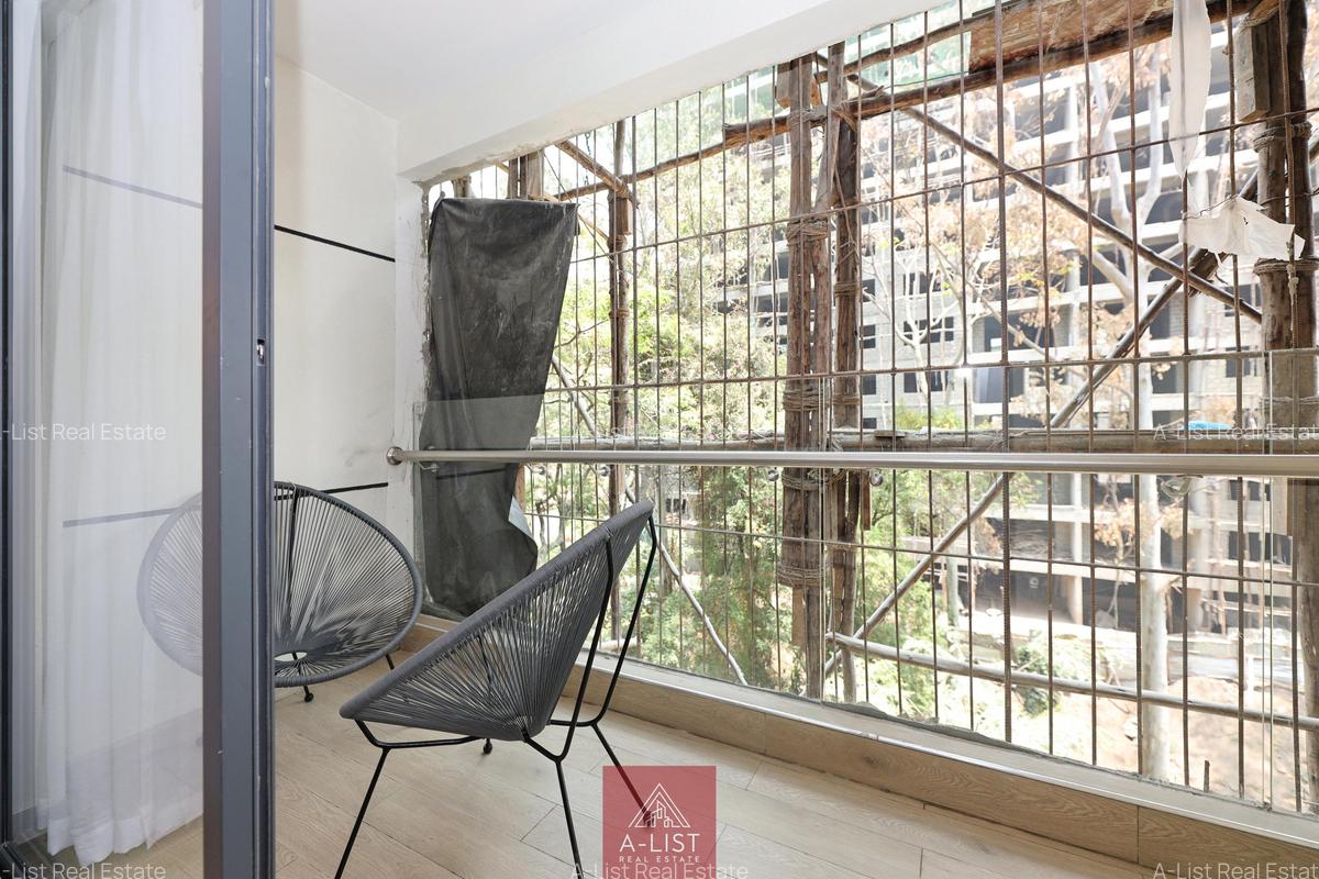 2 Bed Apartment with En Suite at Raphta Road - 4
