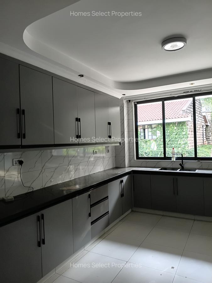 4 Bed Townhouse with En Suite at Oloolua Close - 6