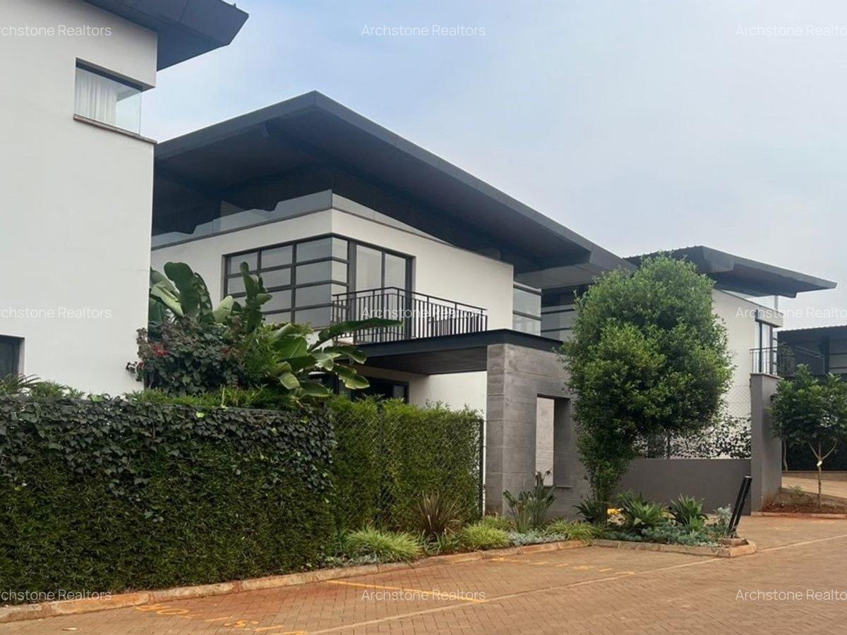 4 Bed Townhouse with En Suite in Runda - 1
