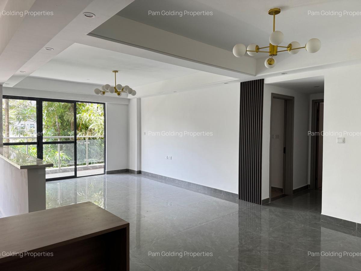 2 Bed Apartment with En Suite in Riverside - 4