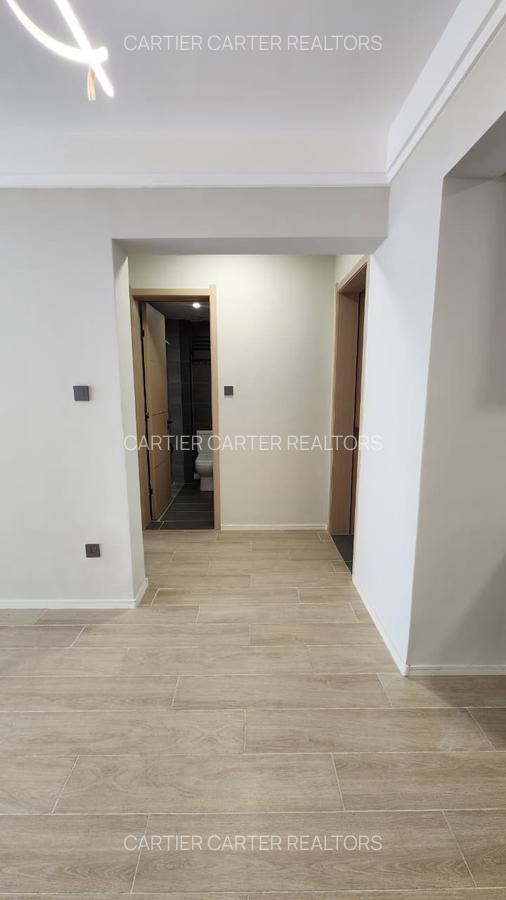 2 Bed House with Swimming Pool in Lavington - 5