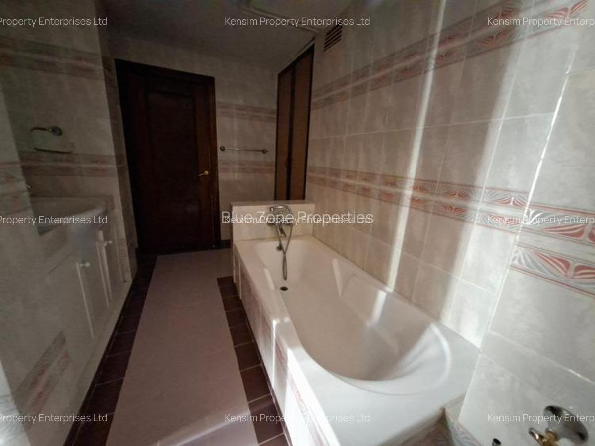 5 Bed Townhouse with En Suite in Lower Kabete - 6