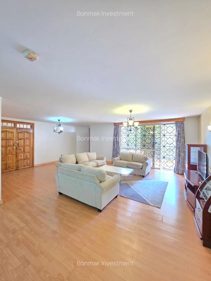 Furnished 3 Bed Apartment with En Suite at Brookside Drive - 14