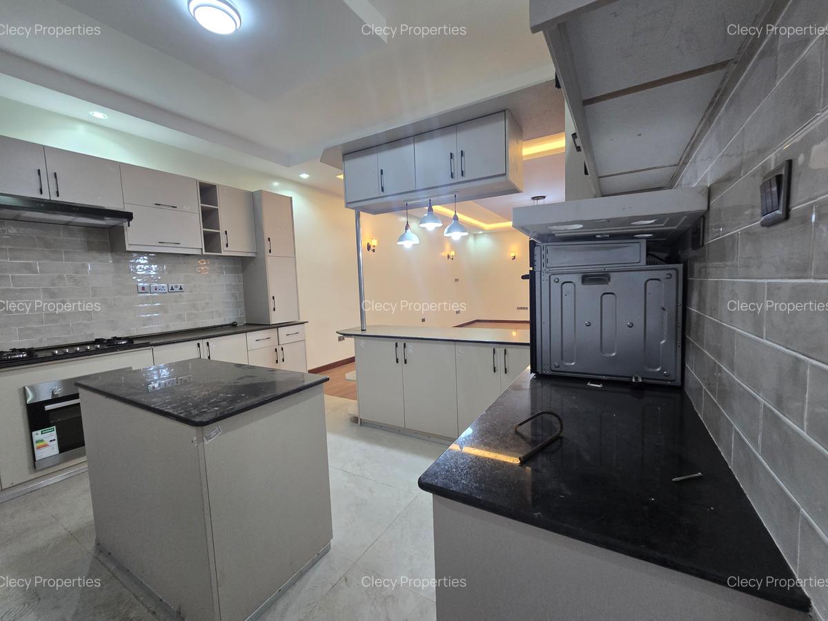 5 Bed House with En Suite at Kamakis - 7