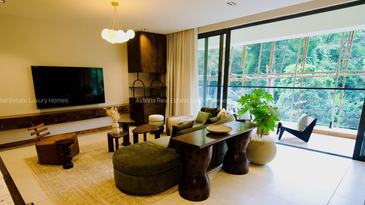 3 Bed Apartment with En Suite at 2026-301 - 5