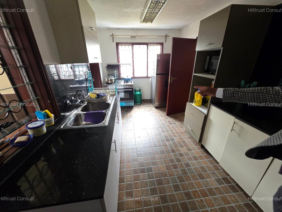 4 Bed Villa with En Suite at Off James Gichuru - 9