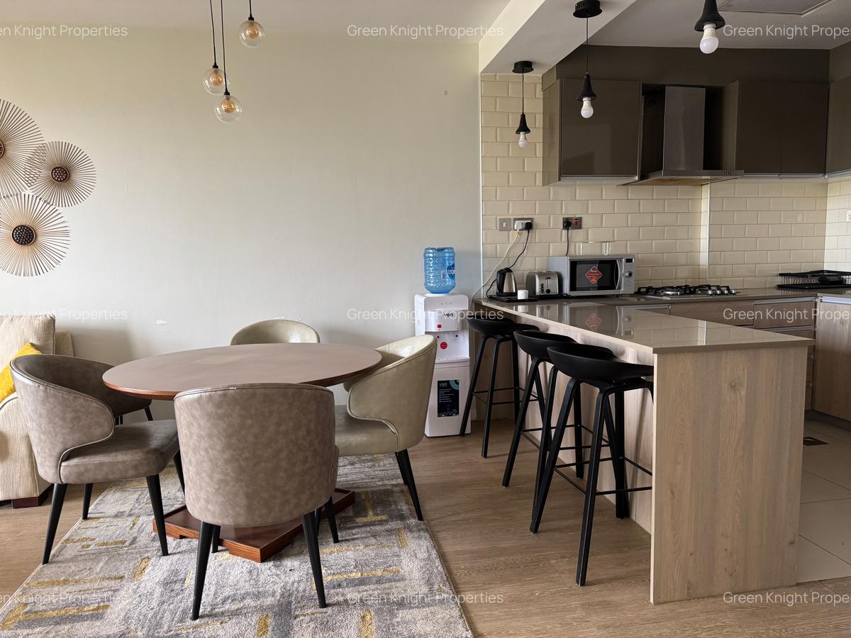 Serviced 1 Bed Apartment with En Suite in Riverside - 2