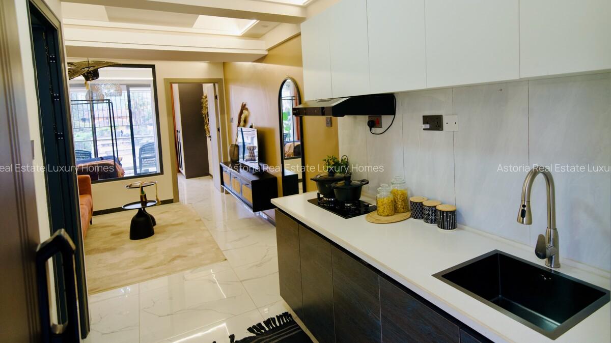 Studio Apartment with En Suite at 2026-423 0 Studio - 1
