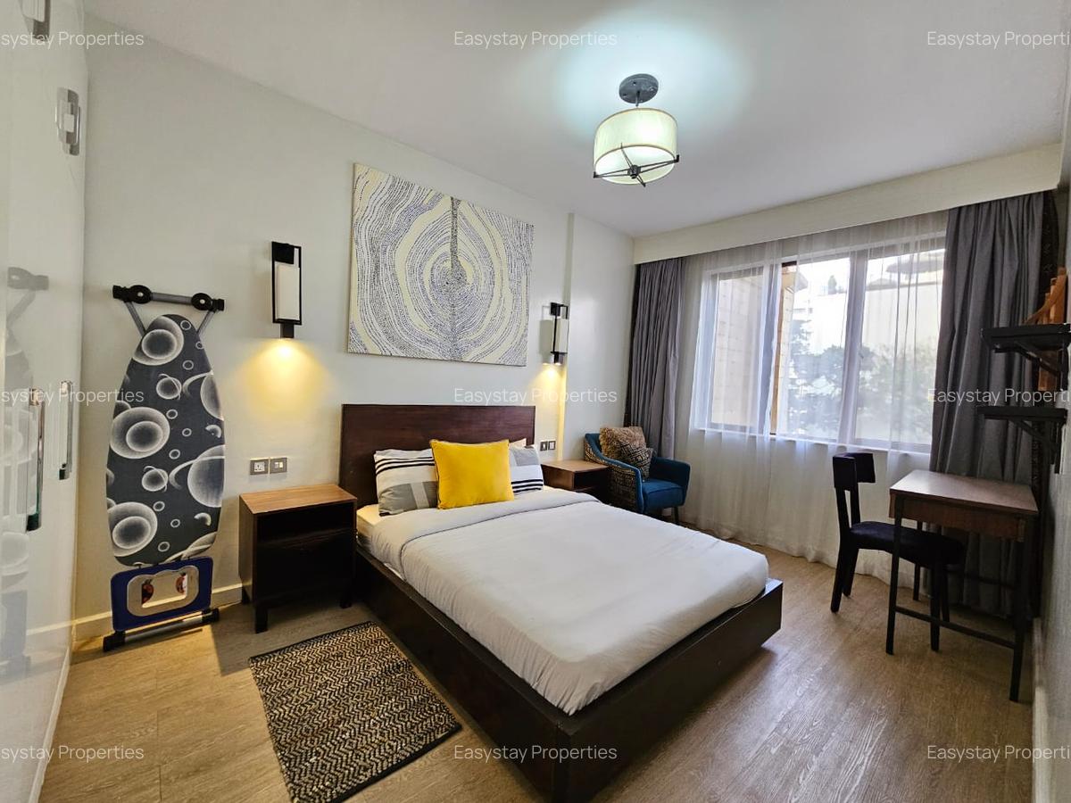 Furnished 1 Bed Apartment with En Suite in Riverside - 2
