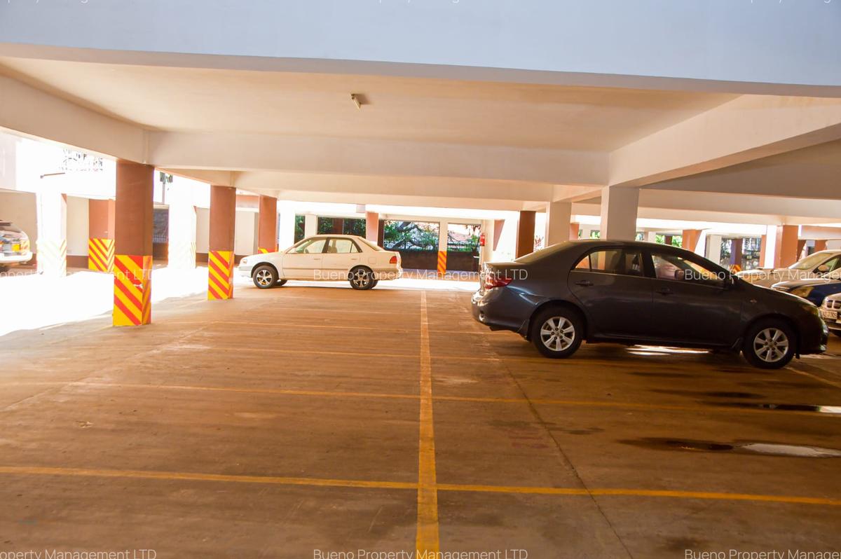 3 Bed Apartment with En Suite at Hatheru Road - 11