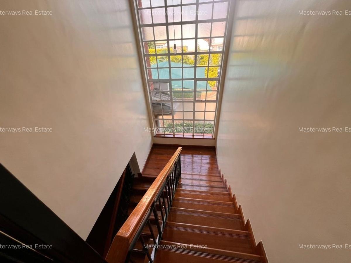 4 Bed Townhouse with En Suite in Runda - 4