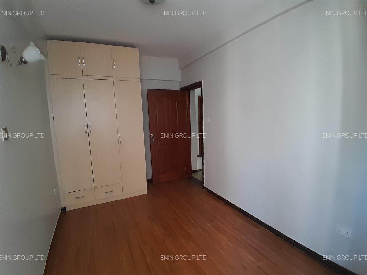 2 Bed Apartment with En Suite in Kilimani - 4