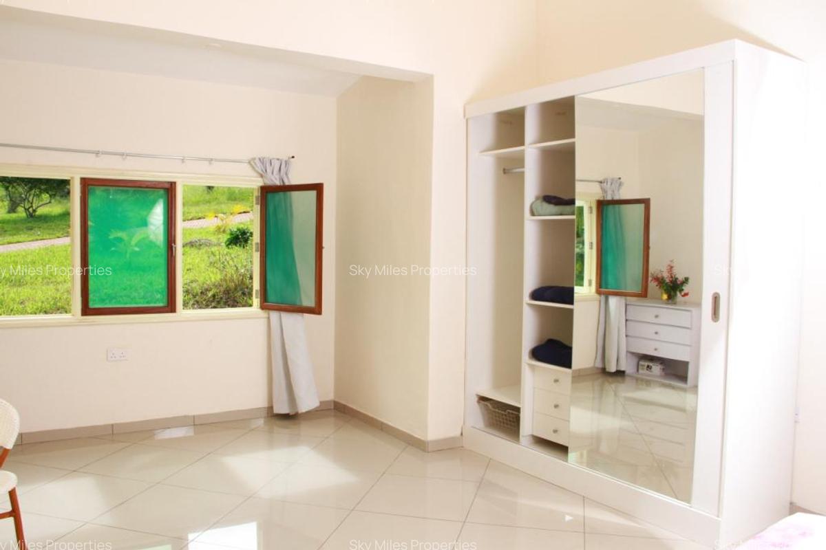 5 Bed Villa with En Suite at Vipingo - 6