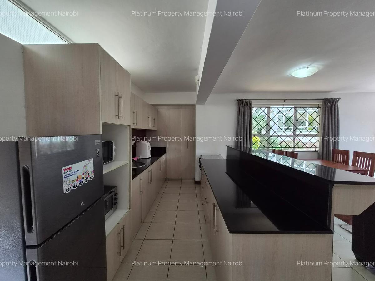 Furnished 1 Bed Apartment with En Suite at Mimosa Close - 7