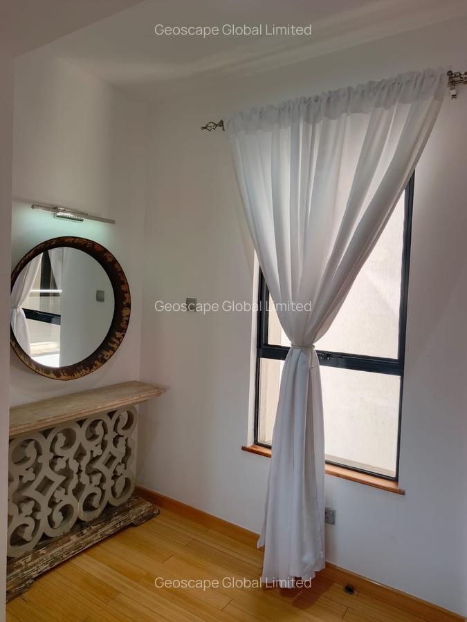 Serviced 3 Bed Apartment with En Suite in Brookside - 18