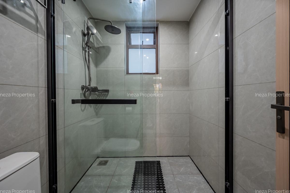 Furnished 2 Bed Apartment with En Suite in Riverside - 12