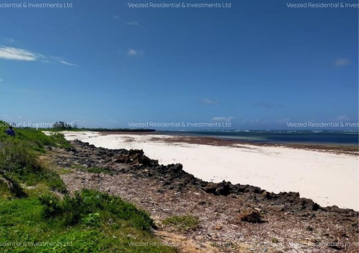 2 ac Land in Bofa - 6