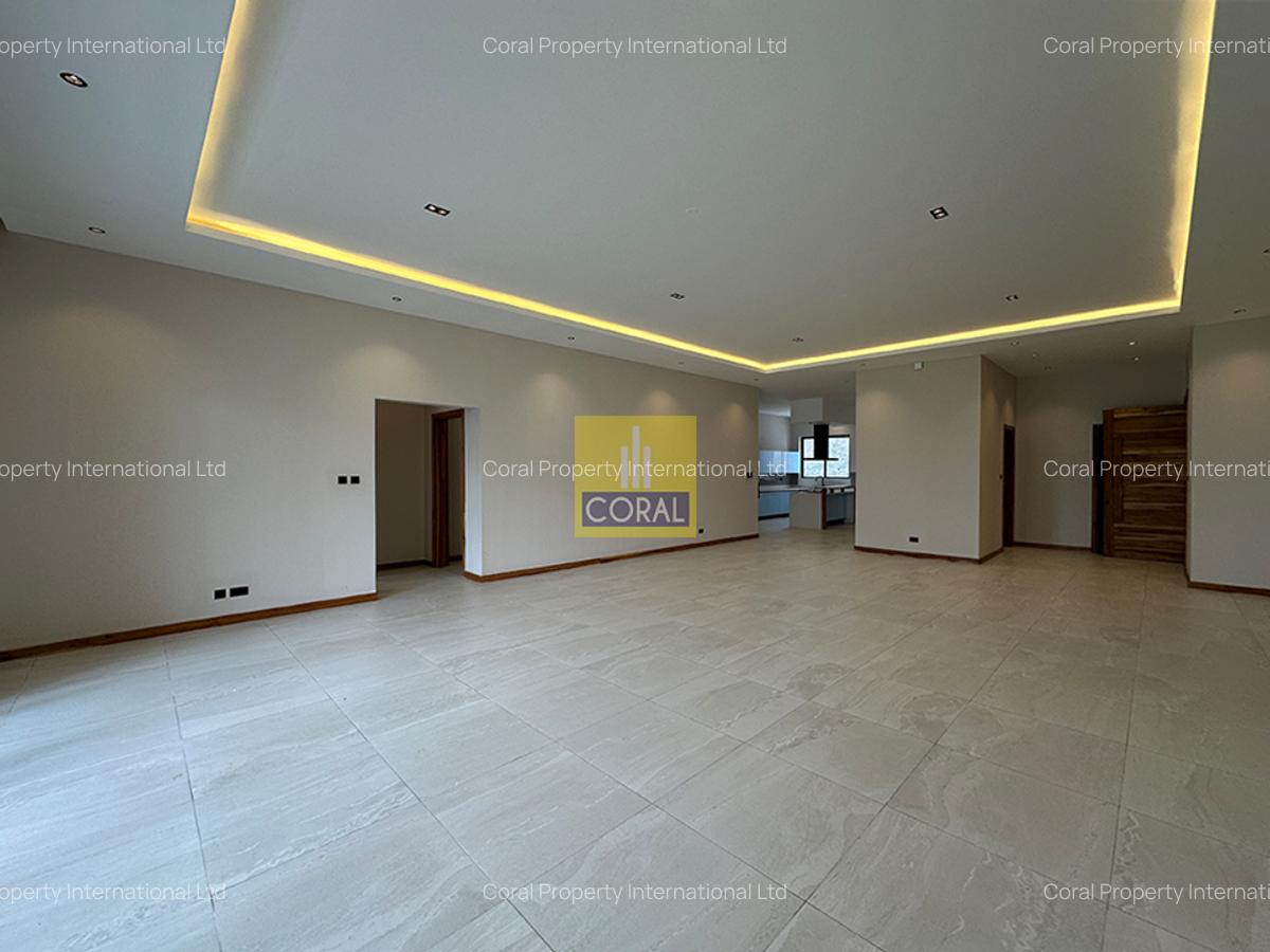 4 Bed Apartment in Loresho - 2