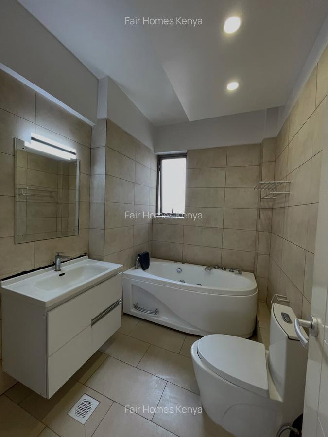 4 Bed Apartment with En Suite at Hatheru Road - 16