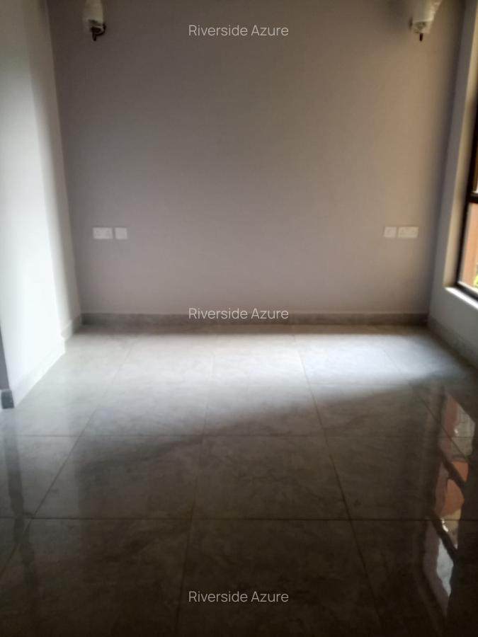Serviced 1 Bed Apartment with En Suite at Westlands - 5