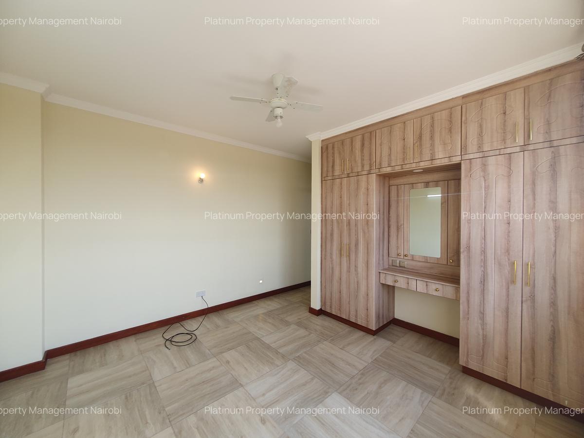 2 Bed Apartment with En Suite at Second Parklands - 8