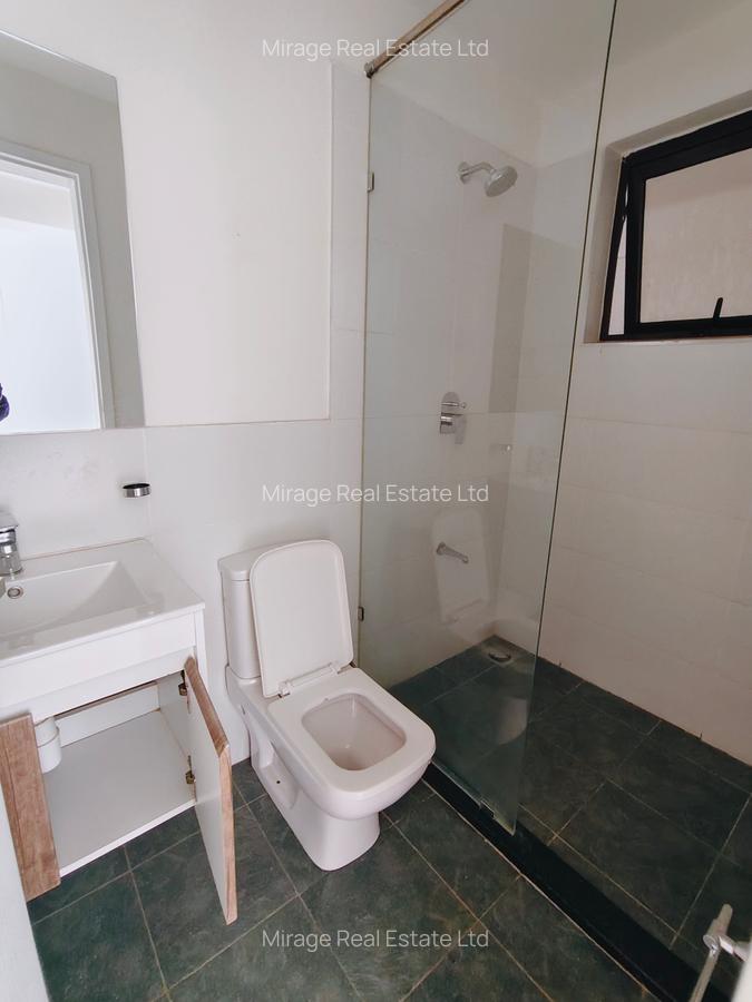 2 Bed Apartment with Swimming Pool in Garden Estate - 13
