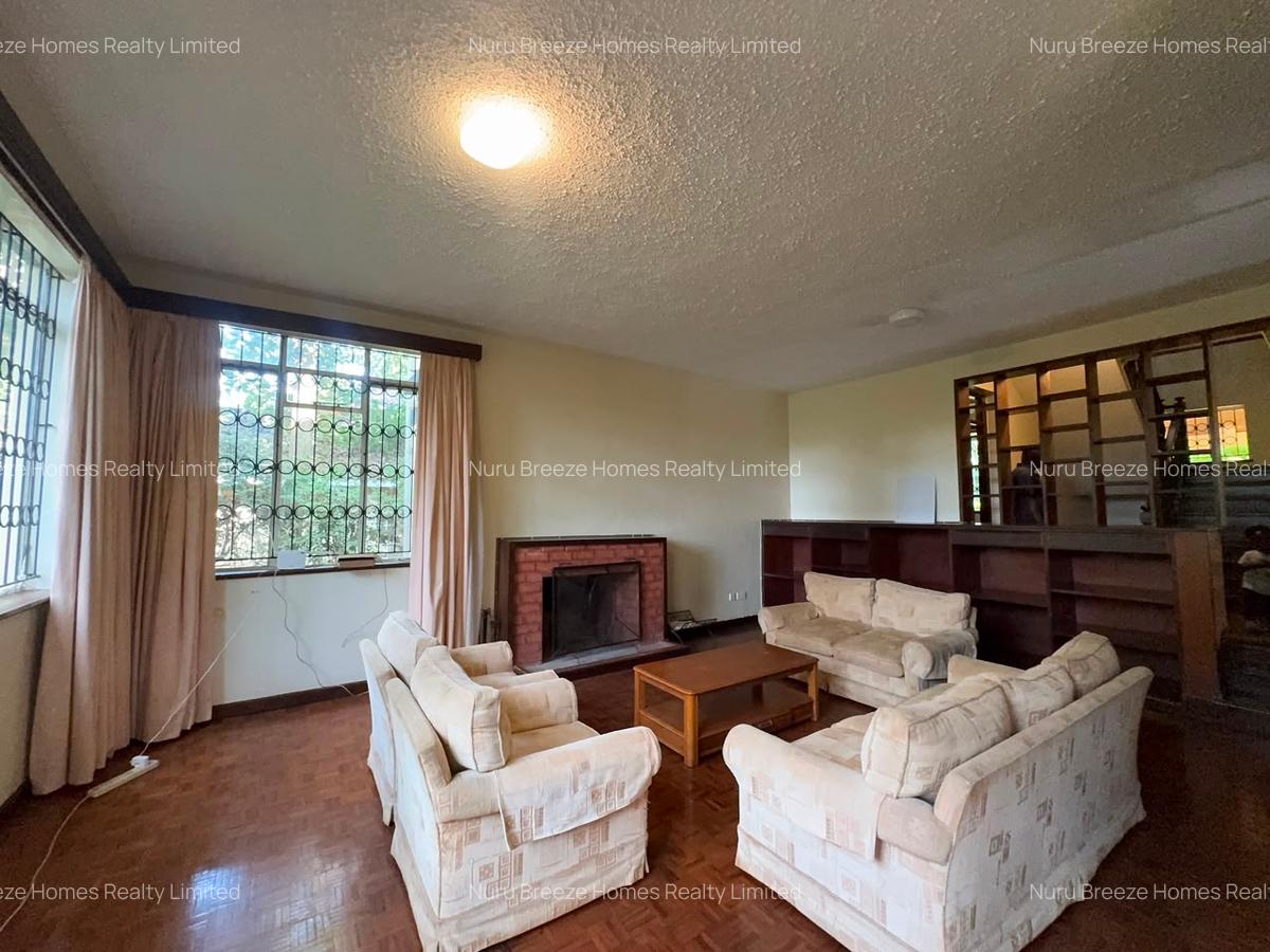 4 Bed House with En Suite in Nyari - 13