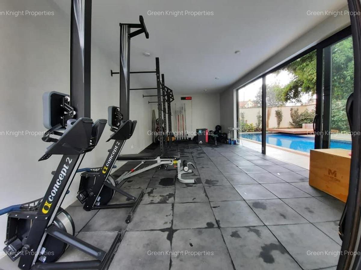 Serviced 2 Bed Apartment with En Suite in Lavington - 11