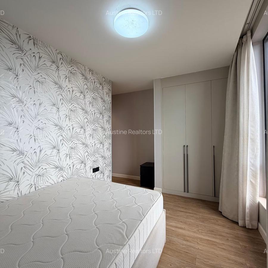 Serviced 2 Bed Apartment with En Suite at Brookside Drive - 17