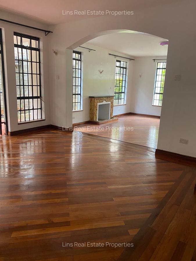 4 Bed Townhouse with En Suite in Westlands Area - 3