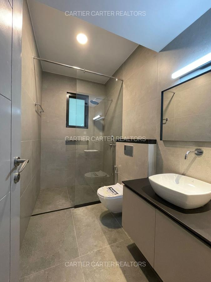 4 Bed Apartment with Staff Quarters in Langata - 16