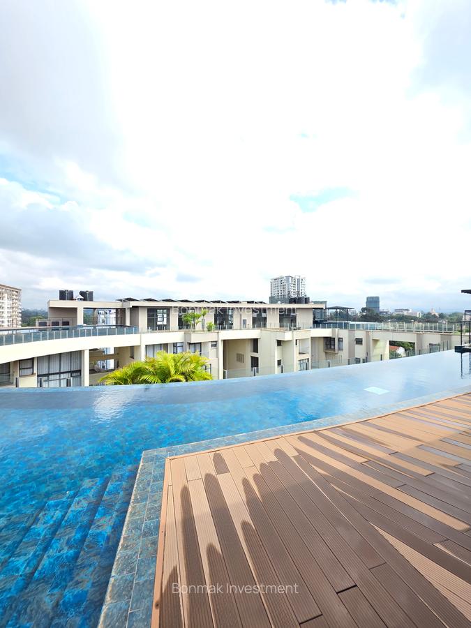 4 Bed Apartment with En Suite at Riverside Drive - 1