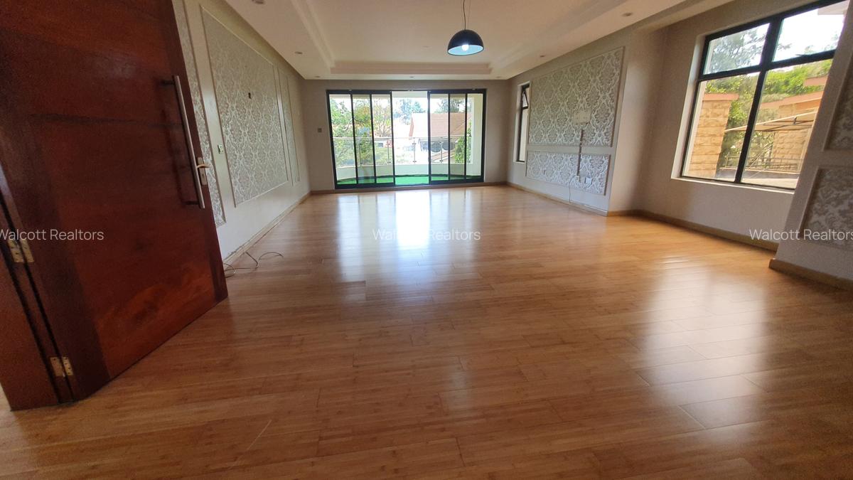 5 Bed Apartment with En Suite in Lavington - 8
