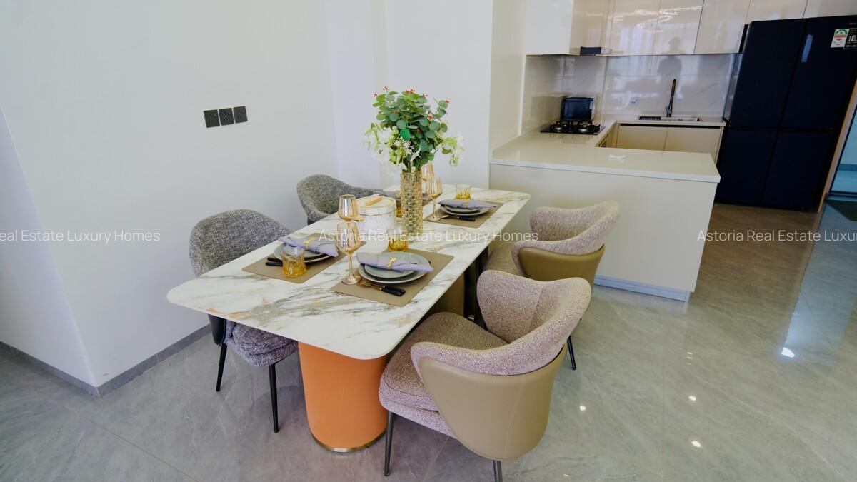 2 Bed Apartment with En Suite at 2026-135 - 4
