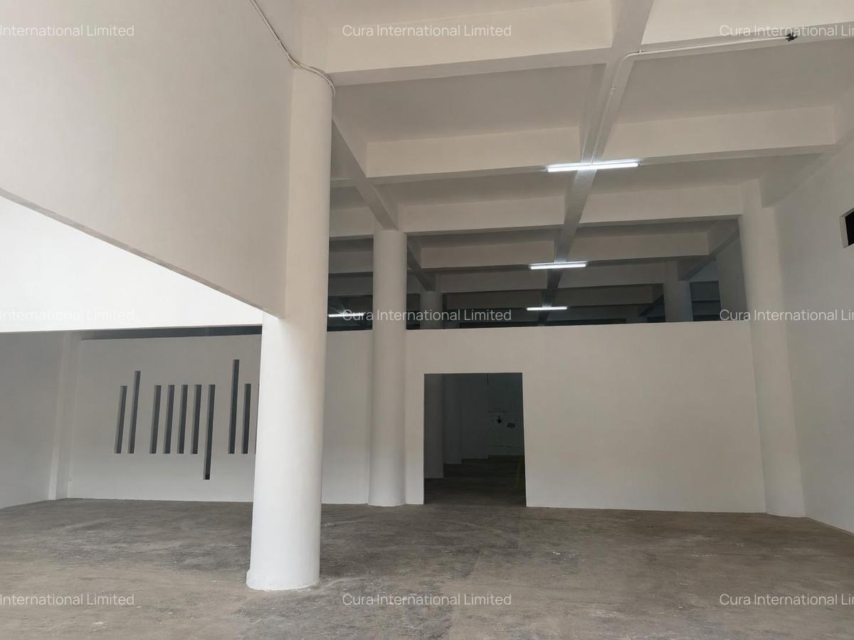 5,400 ft² Warehouse in Ruaraka - 2