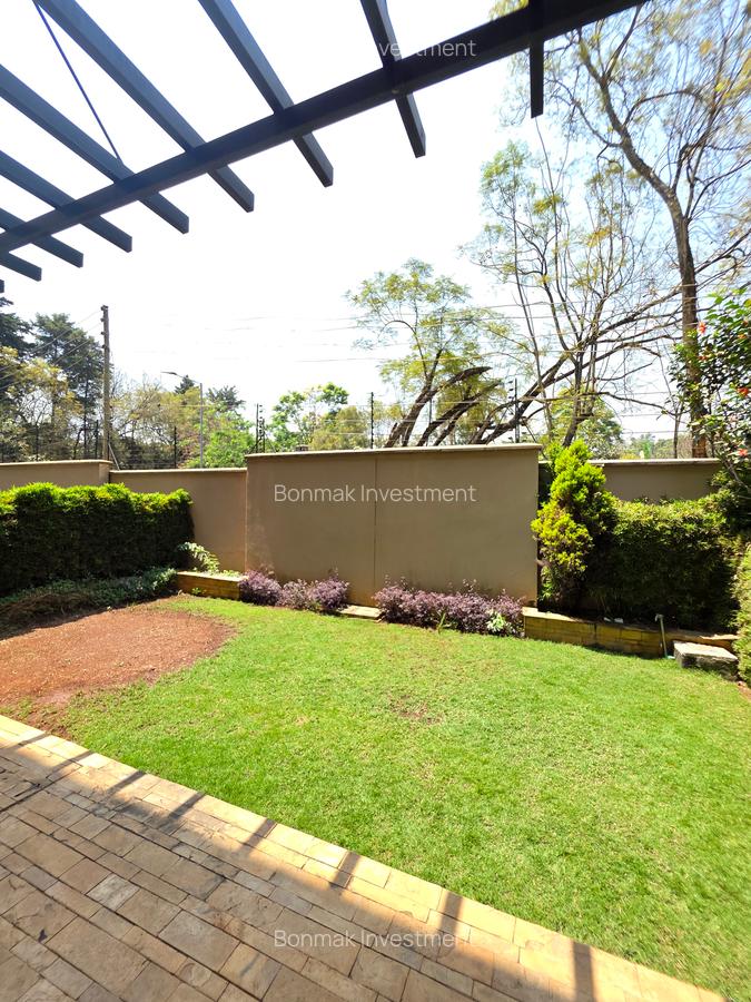 4 Bed Townhouse with En Suite at Lavington Green - 4