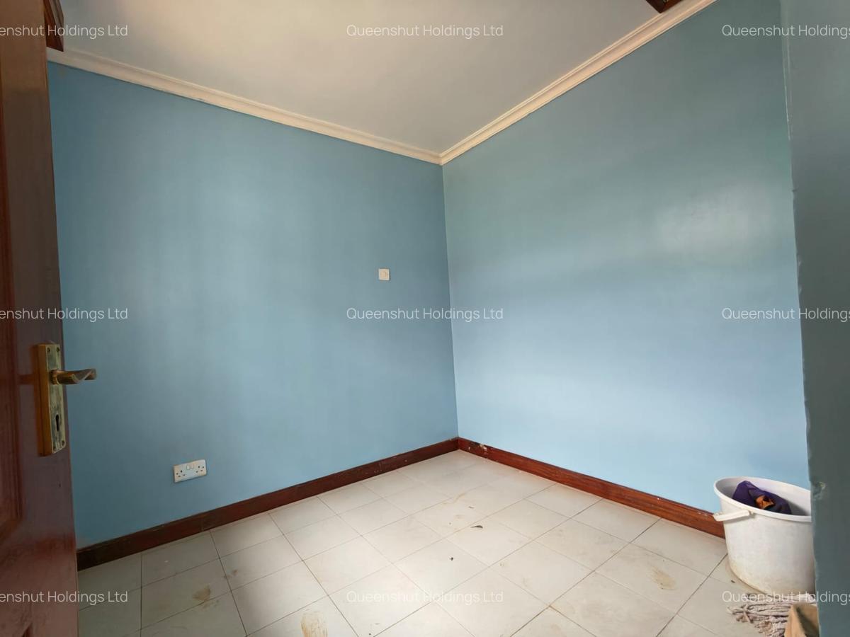 4 Bed Townhouse with En Suite in Kiambu Road - 18