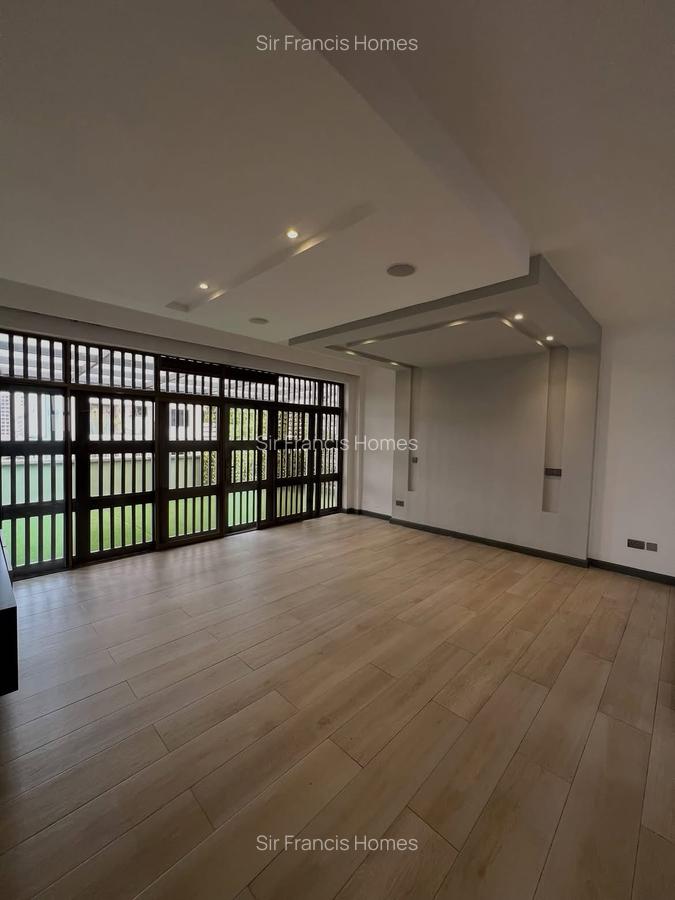 Serviced 4 Bed Apartment with En Suite at Lavington - 1