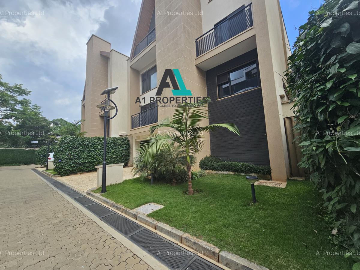 4 Bed Townhouse with En Suite in Lavington - 2