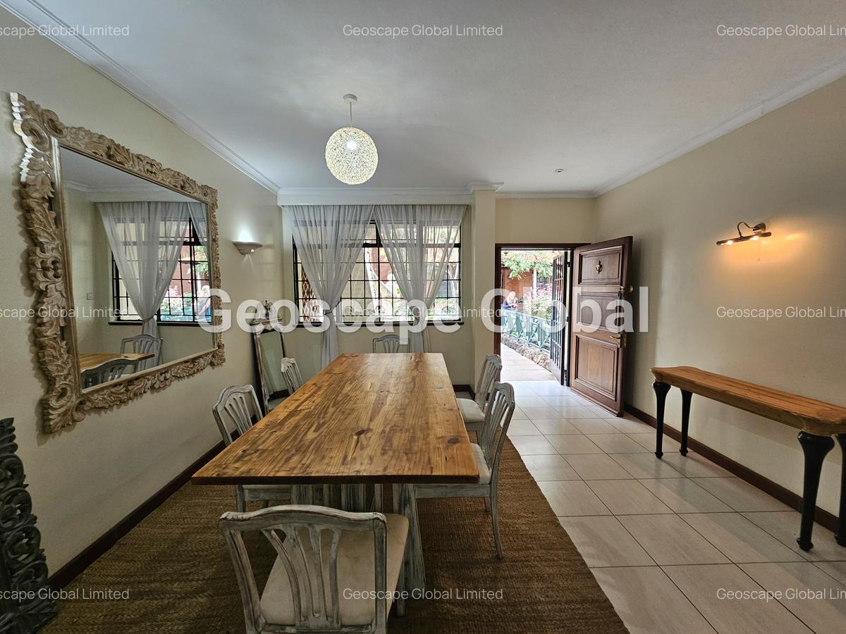 Furnished 4 Bed Apartment with En Suite in Riverside - 14