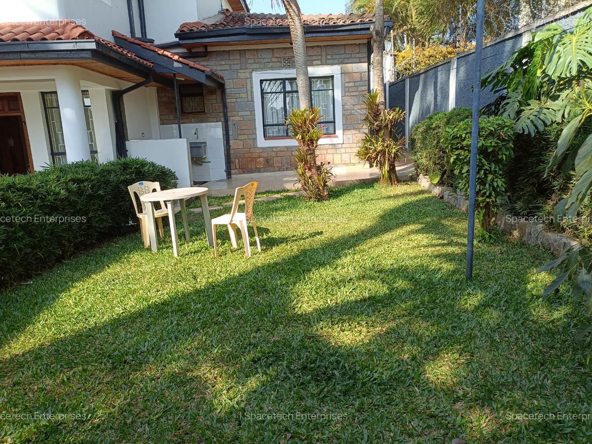 2 Bed House with En Suite in Runda - 2